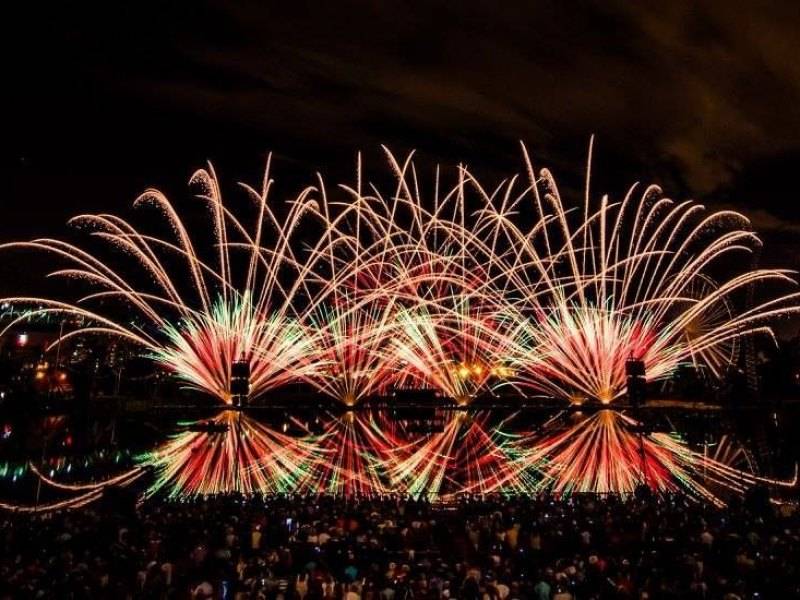 Montreal - L'International Des Feux Loto-Quebec